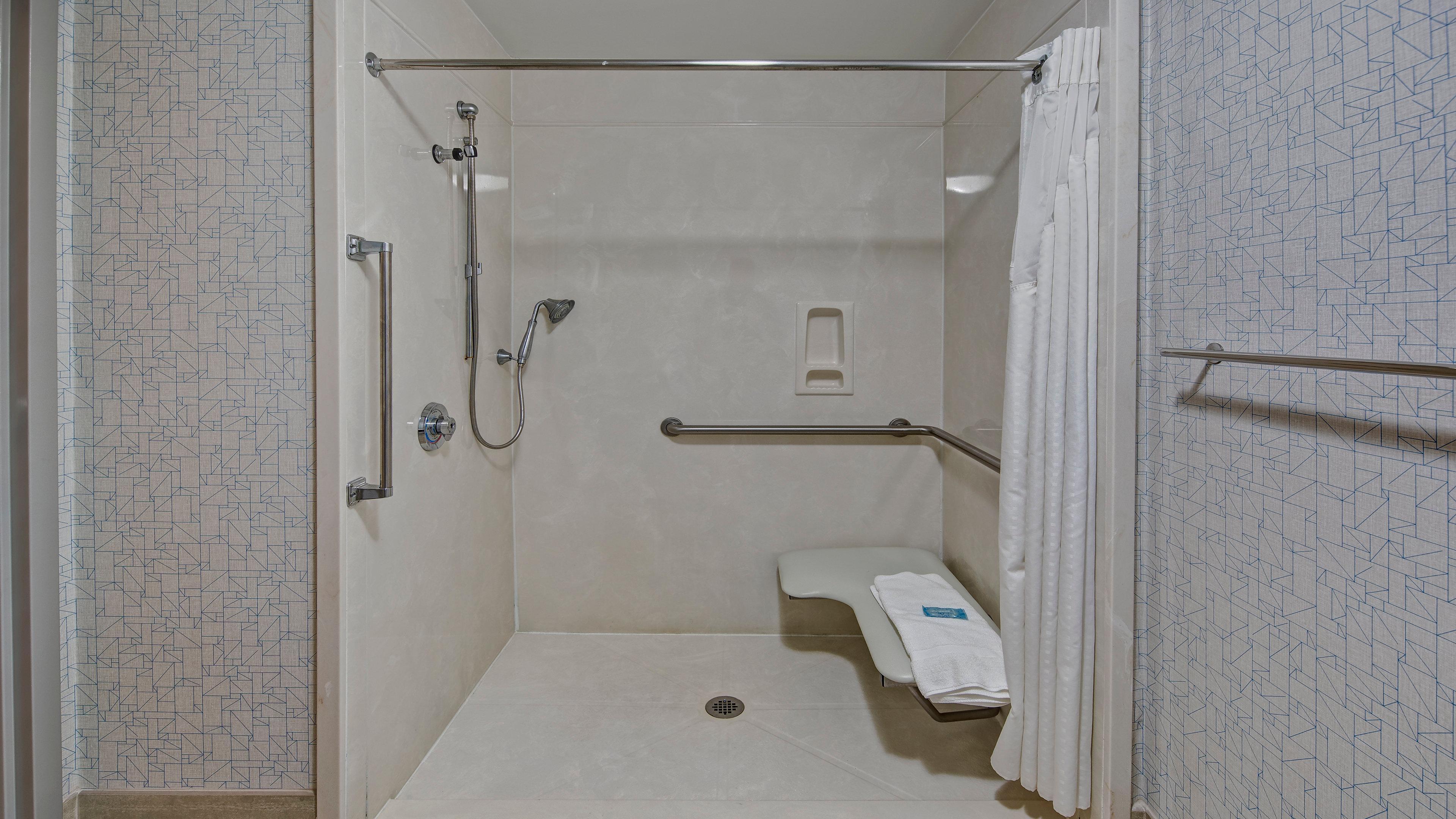 Holiday Inn Express Hotel & Suites London By Ihg Exterior foto
