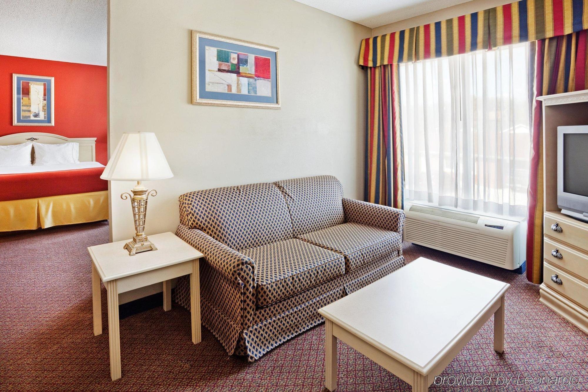Holiday Inn Express Hotel & Suites London By Ihg Quarto foto